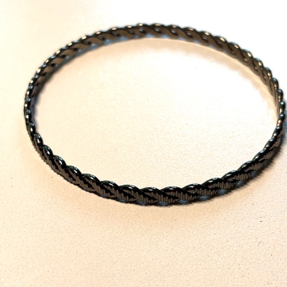 Set necklace, earrings and bracelets - Picture 7 of 10